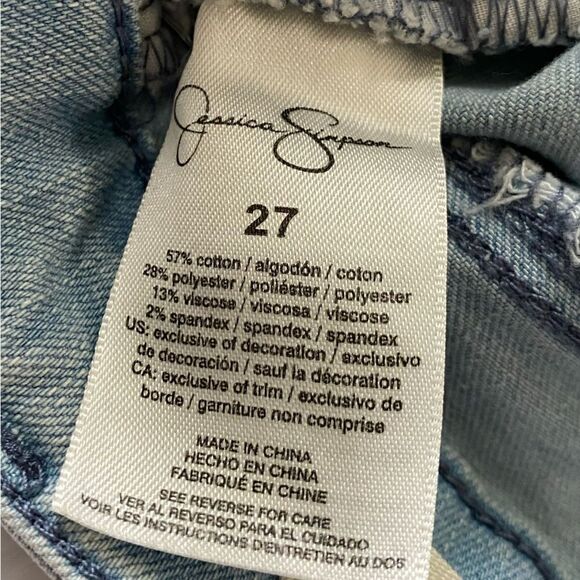 Jessica Simpson Forever Shorts New Distressed Womens Size 27 Feather Charm - Picture 7 of 7